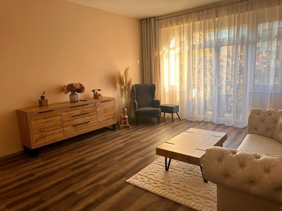 Eva'S Apartment Praga Zewnętrze zdjęcie